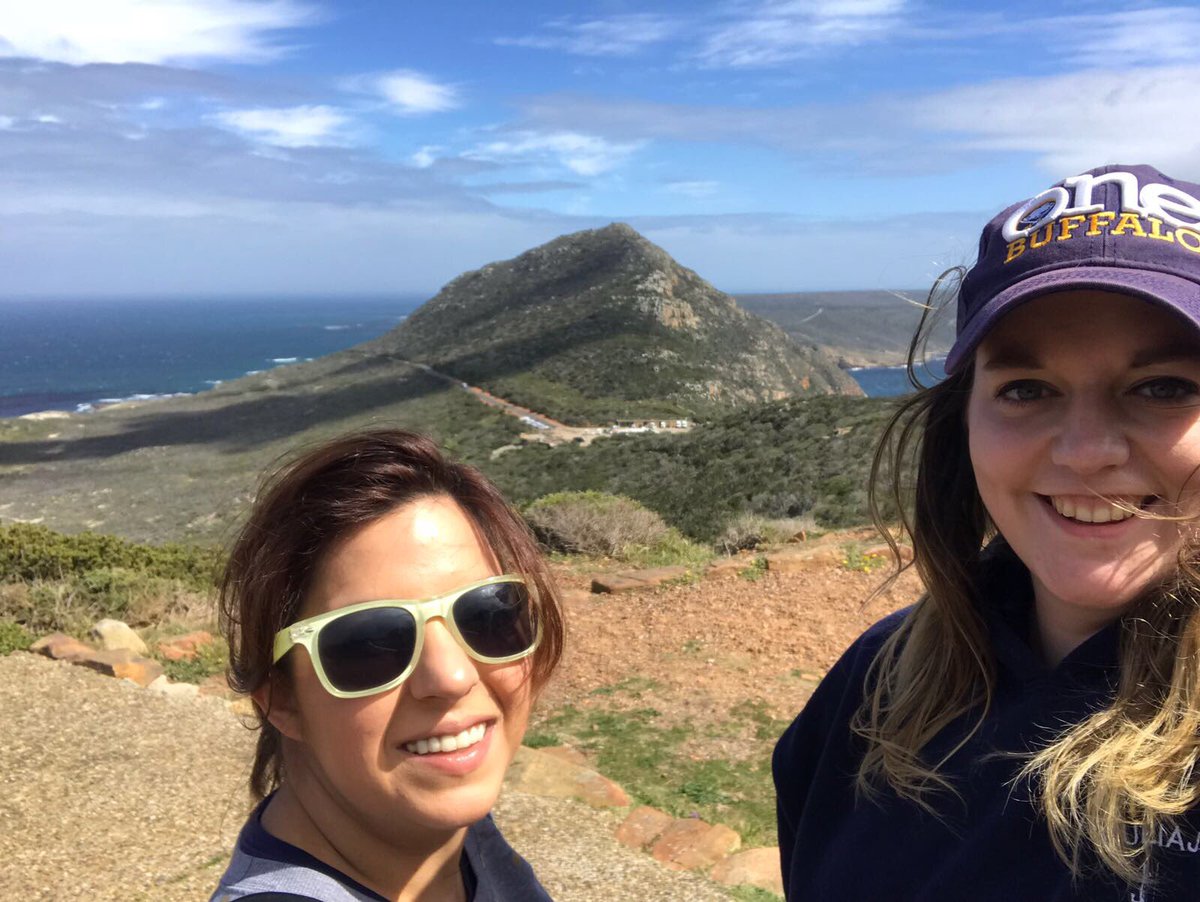 onelastsunrise's tweet photo. When these two send you photos and videos from Cape Town and you immediately burst into tears. #blessrd https://t.co/J6Cxx2efJq