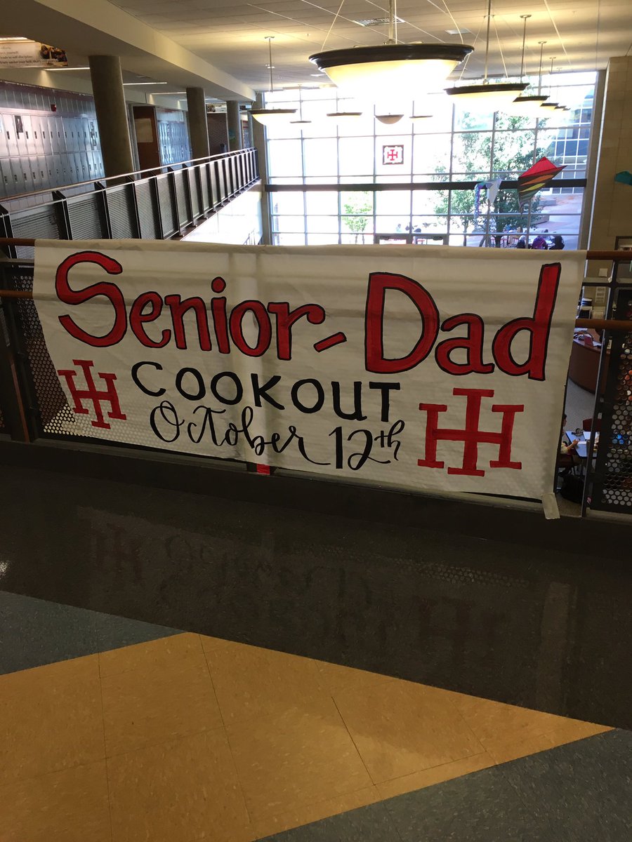 indianhillEC's tweet photo. Seniors...looking forward to seeing you spend some quality time with your loved ones! #seniorcookout @IHSpiritClub https://t.co/eszEWwKzYn
