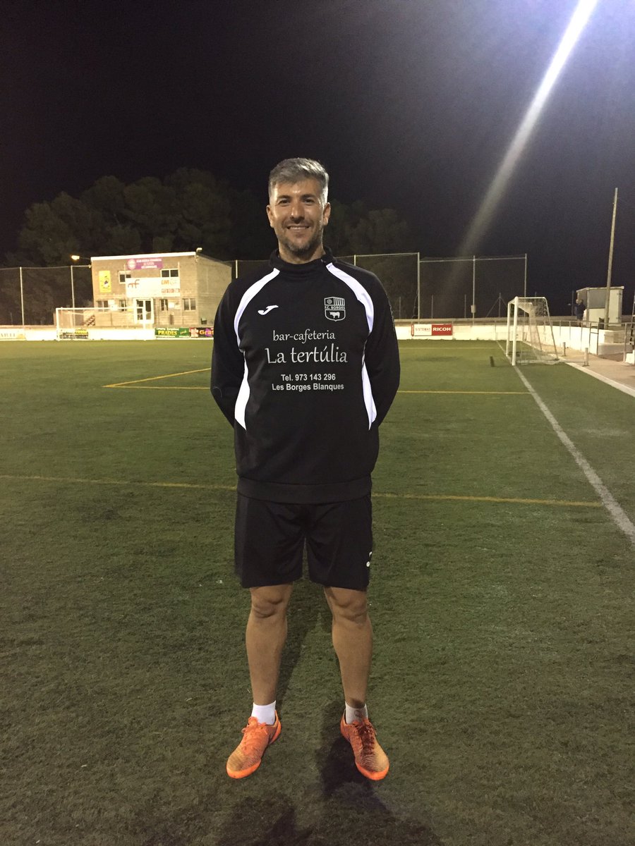 FC_BorgesBl's tweet photo. Fran Bessone s'incorpora a l'staff tècnic del Fc Borges com a segon entrenador de Joan Roca i en substitució de l'@arnau_alcoverro que ha marxat a New York a la FCB Escola! Molta sort als dos!

Força Borges! https://t.co/DJveMPrI63