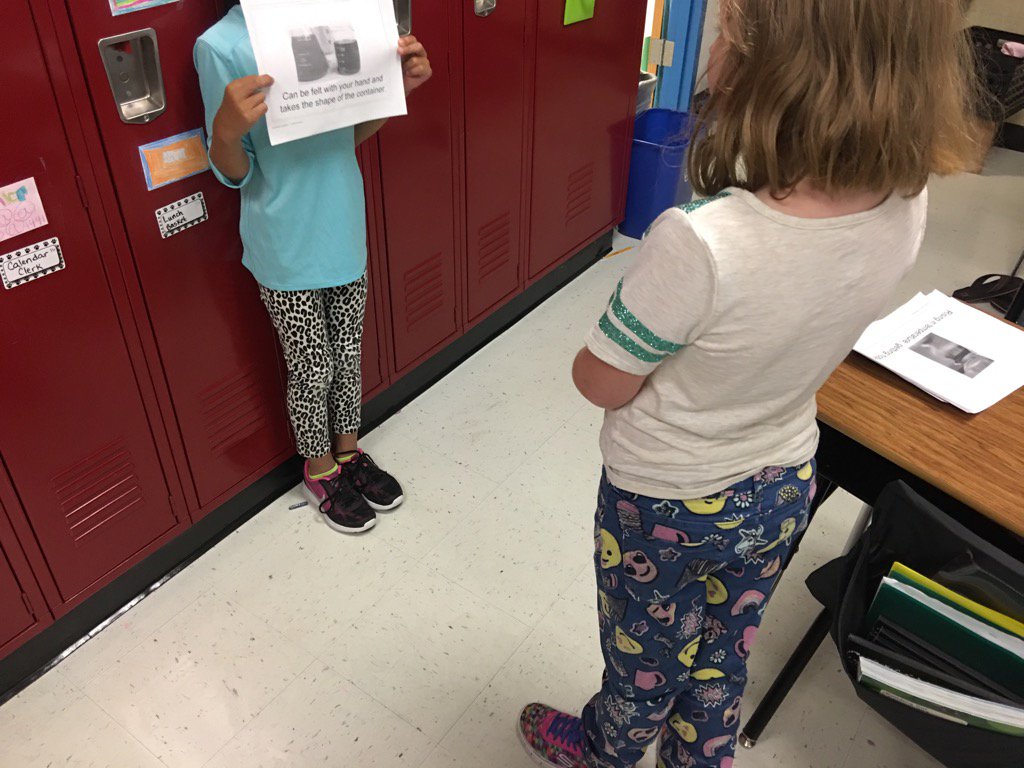 Howard5thGrade's tweet photo. Flash card Stars in science today!  Academic Vocabulary, Kagan style https://t.co/Zsc73v5zvP