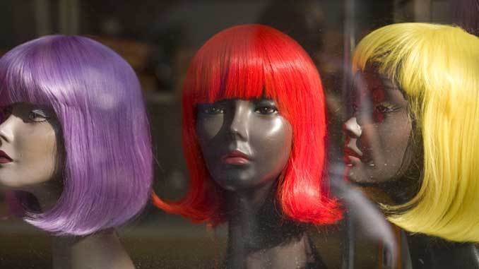 datanewsweek's tweet photo. Wild for Wigs https://t.co/qO8Ksqr4g1 https://t.co/jglfQ86Lc4