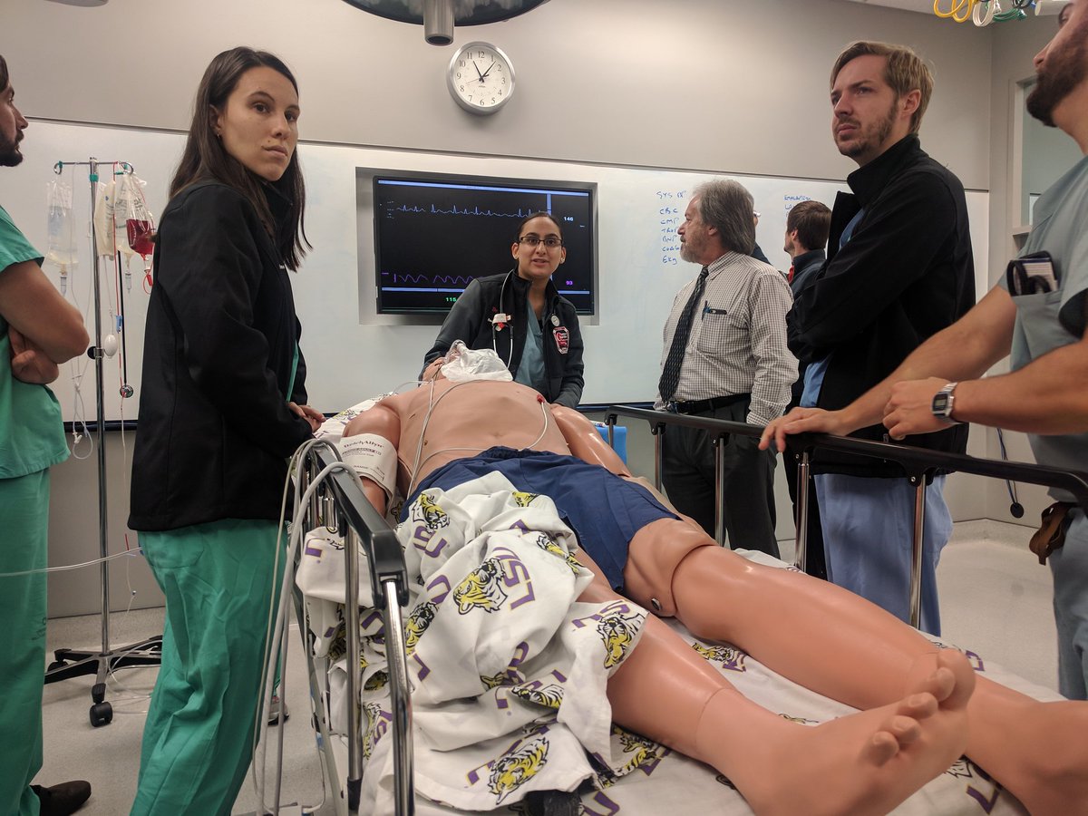 NOLA_EM's tweet photo. In the Sim Lab sleuthing out septic vs cardiogenic shock. #sim #toughcases https://t.co/B15j1hQTNB