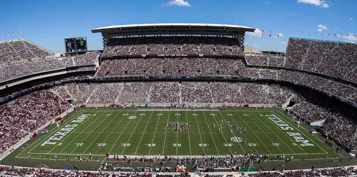 thecityneedsme's tweet photo. Blessed to receive my 22nd offer From Texas A&M University!!!!! https://t.co/YEeTVkSVJd