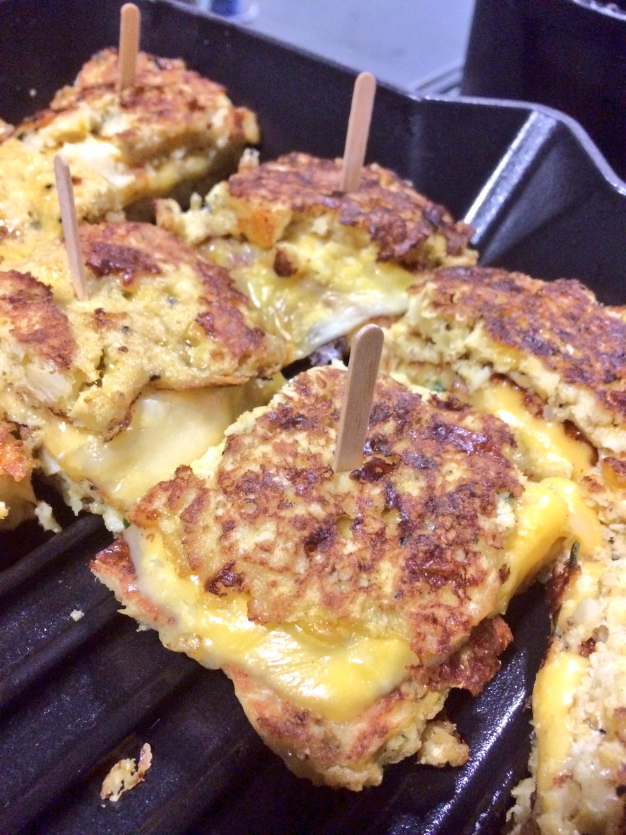 chefadam247's tweet photo. It was definitely a very #Fliksocheesy evening at CCC!! Great job team FISD!! 👍🏻👍🏻@FlikISDining @ChefAdam_FISD https://t.co/yPHGwtkG3a