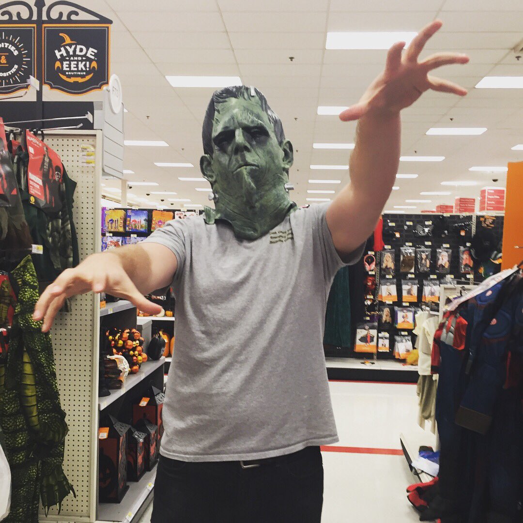 ALMannixMD's tweet photo. Shopping/prepping for Halloween Sim with @JPHoffmanMD #EMDoc #RushEMSim #CookCountyEMSim #ThisIsFellowship https://t.co/piTY9f68en