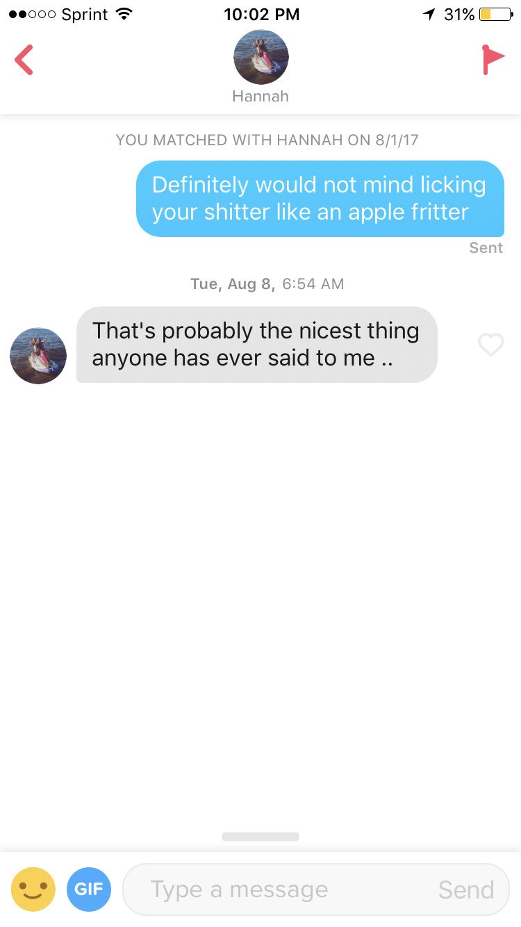 Ten things every Irish lad does on Tinder