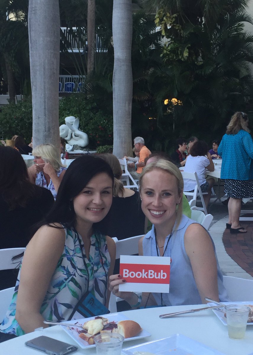 Having a blast at the #ninc17 welcome reception sponsored by <a href="/BookBub/">BookBub</a> with Katie Donelan and Julianne LaBrecque.