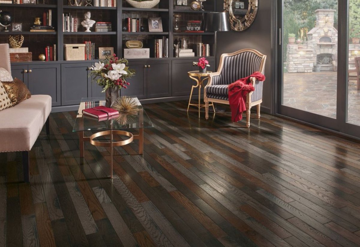 JordanLumber's tweet photo. It all begins with beautiful floors.
Wood Flooring Specialists since 1934!
#yeahTHATgreenville
#yeahTHOSEfloors #hickory #distressed https://t.co/Jdu61m5ogV