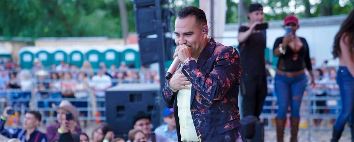 Que tal raza, espero que anden de lo mejor 👌 muy muy pronto podrán disfrutar de nuestro nuevo sencillo #Proximamente #Andeleee