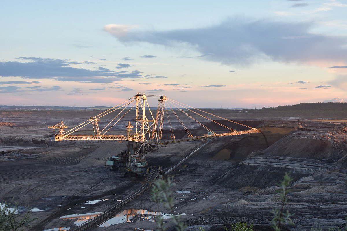 ClimateReality's tweet photo. Germany’s transition from coal to renewable energy offers lessons for the rest of the world https://t.co/cgNcNgi4fK https://t.co/gc4r0UptKP