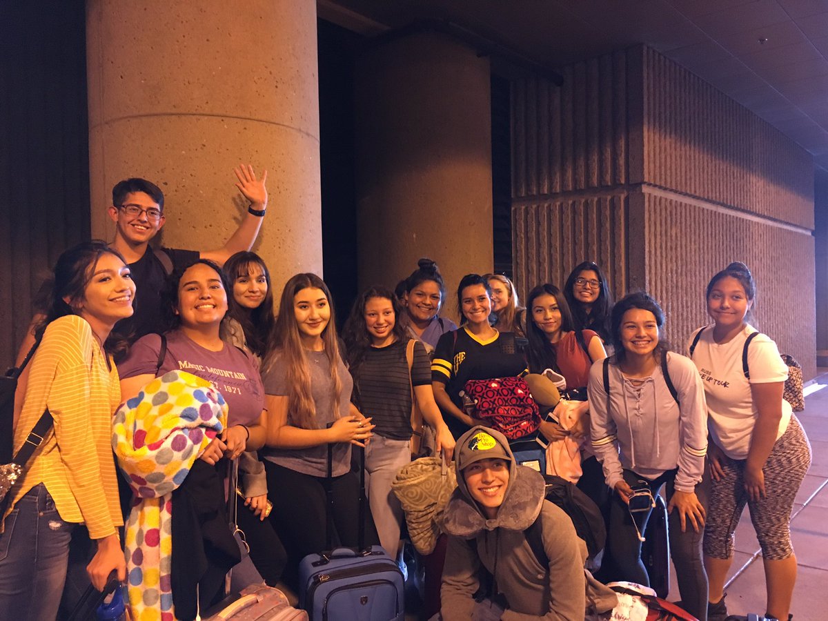 AvidWW's tweet photo. Westwood AVID students off to Colorado! https://t.co/zyWpMEi6yq
