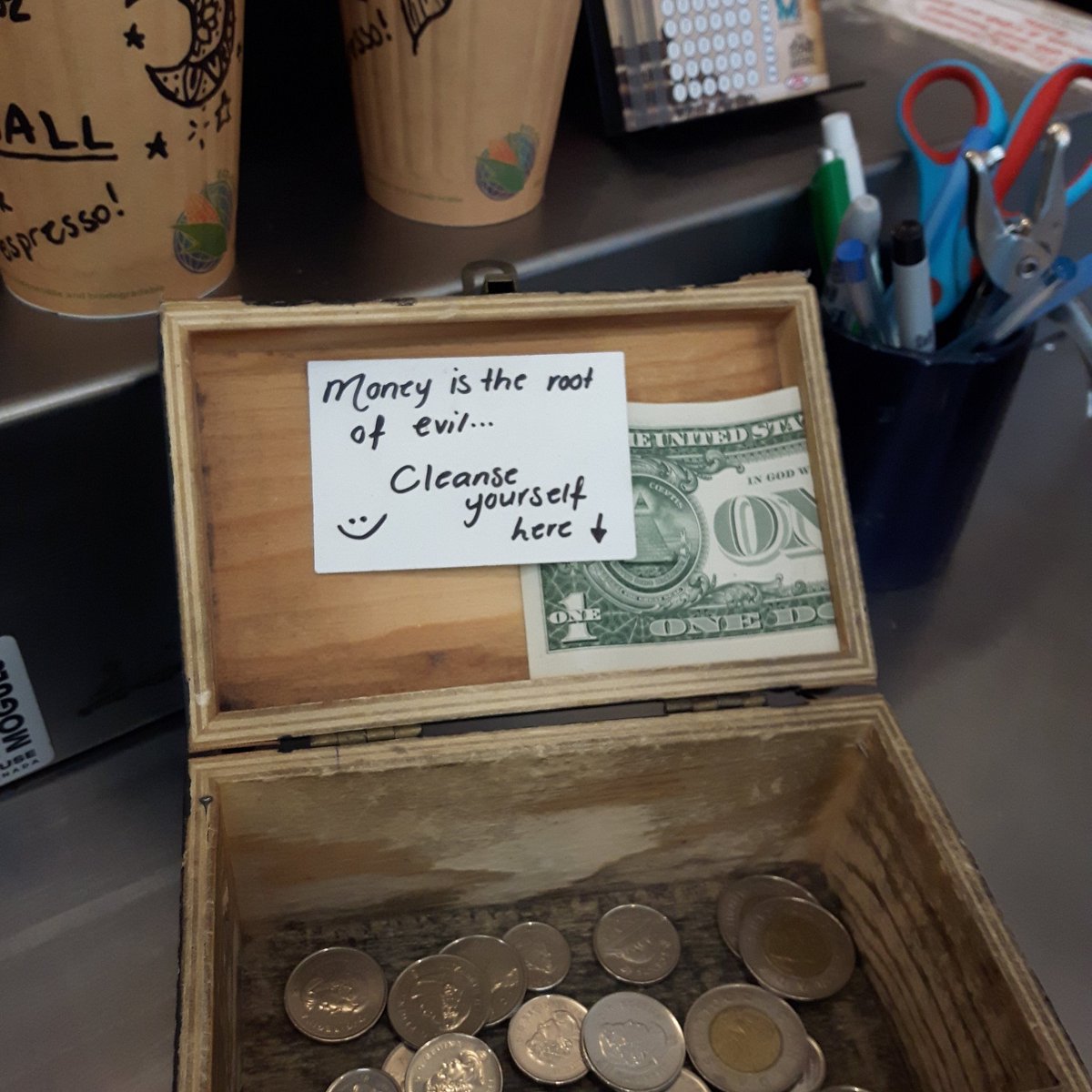LakhbirJassal's tweet photo. #Ritual cleansing within a capitalists box. Love it! 😜 @MogulsCoffee @GoWhistler #whistler #supportlocal #WellnessWednesday #ritualisation https://t.co/GIXNbg8uSP