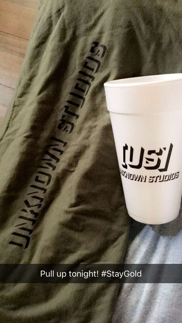 IMChris009's tweet photo. The Only Wave!!! Pull Up!!!
2 Bros Plaza 900 Magazine St, Hammond,La
#StayGold #UnknownStudios #GoldDee https://t.co/20mAbwERLY