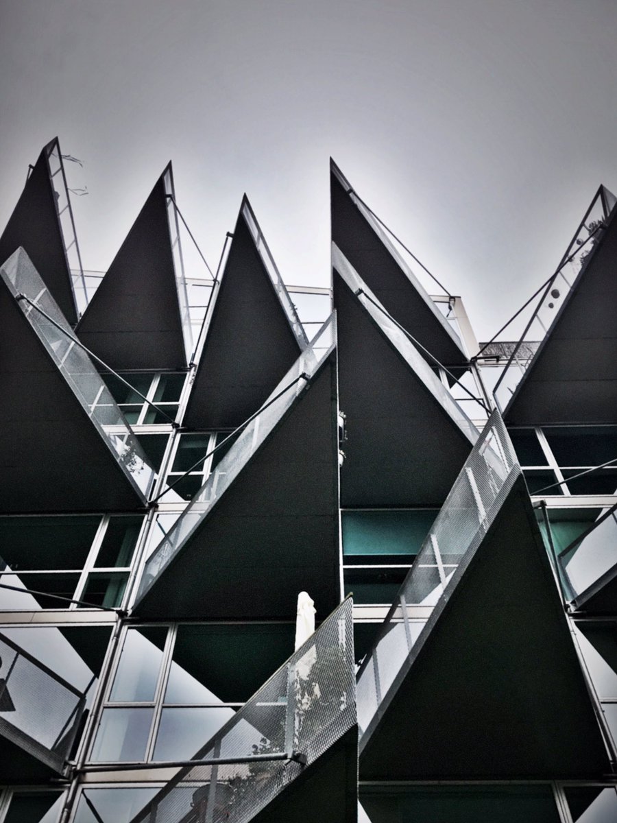 Liovinogg's tweet photo. Perspective avant gardiste et inspirante avec le @GroupeGambetta X @BIGstertweets  @BjarkeIngels  et @JDSarchitects https://t.co/FaCFPGxZ0t