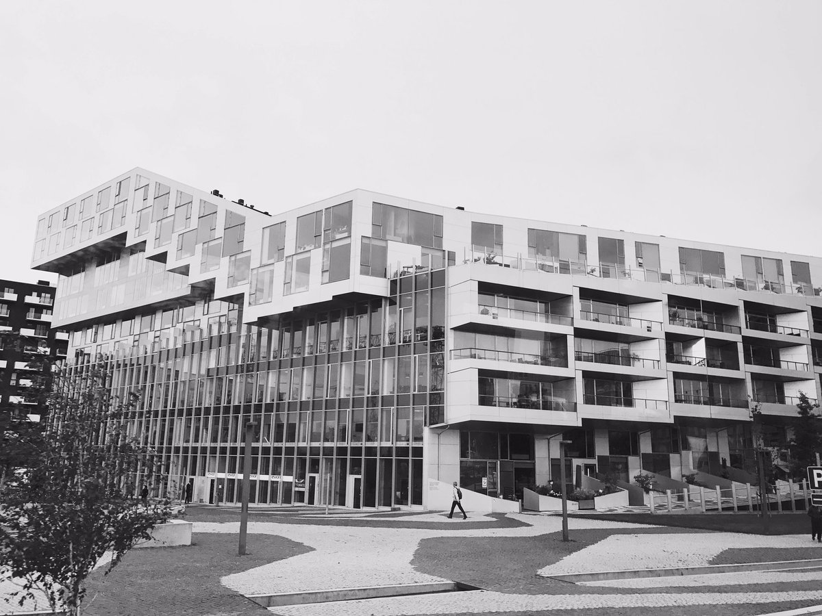 Liovinogg's tweet photo. Perspective avant gardiste et inspirante avec le @GroupeGambetta X @BIGstertweets  @BjarkeIngels  et @JDSarchitects https://t.co/FaCFPGxZ0t