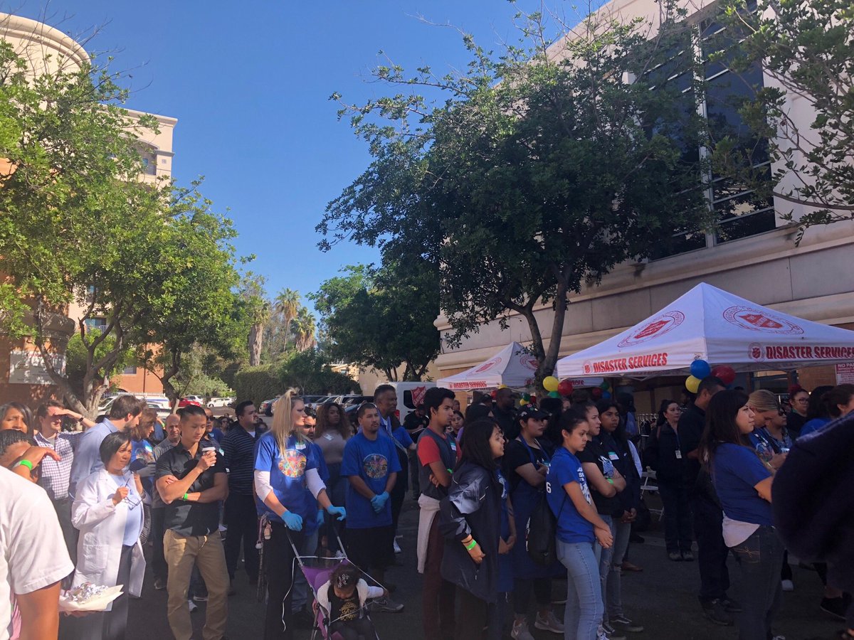 CSSDLA's tweet photo. What a great showing at today's Hollywood #HomelessConnectDay. Thank you @SalArmySoCal, @CSSDLA was glad to be a part of this great event. https://t.co/NXJxjI5lxu