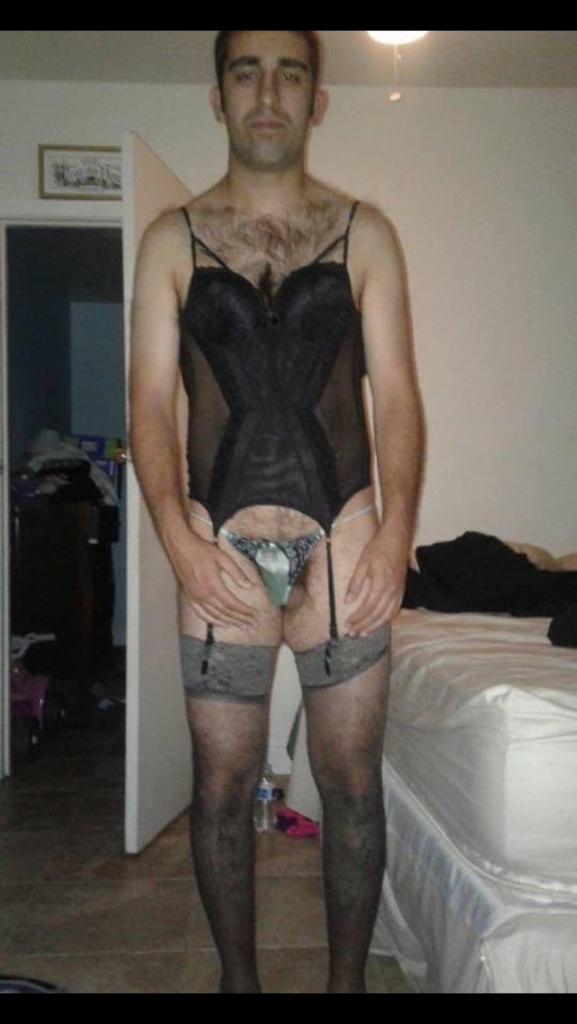 PrincessJayMiss's tweet photo. Naughty little sissy sluts get punished 😈 retweet the fuck out of this guy. #Blackmail #Humiliate #Punished #Findom #Sissy @Johnjoh10910 https://t.co/YKWf193hlu