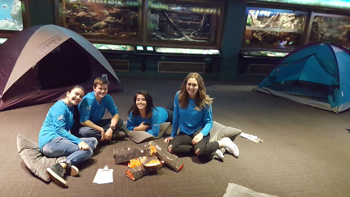 SheddLearning's tweet photo. #ChicagoIdeas Week YOU(th) Kick Off full of activities for teens to connect with Shedd! https://t.co/iA1PQLZYOR