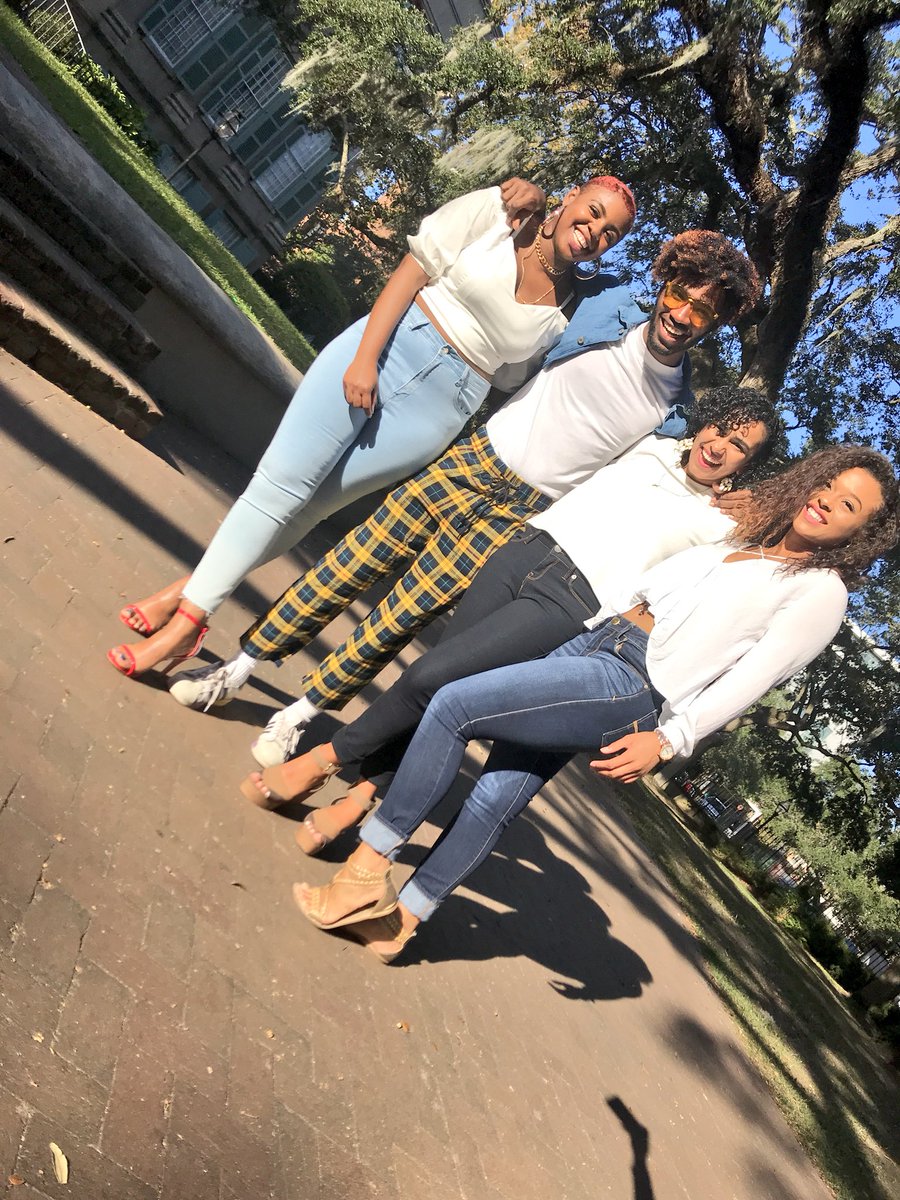 CollegiateCurls's tweet photo. @cofc Collegiate Curls 2017-2018 executive board. Ft graphic designer @CofCJulieC 

You ain’t seen nothing yet ✨ https://t.co/SDXKhJoT0N