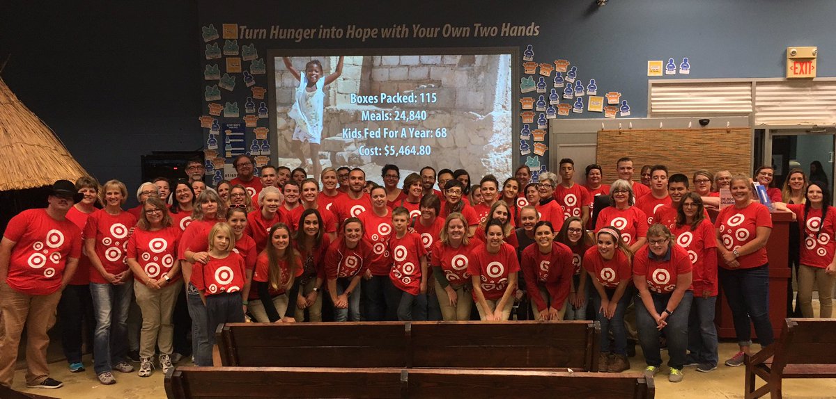 D124 FMSC Volunteer Event #R100 @CristinErdman <a href="/Sharratt13/">Jessica Sharratt</a> <a href="/Howard_JoshT/">Josh Howard</a>  <a href="/ButrynMatt/">matt butryn</a>