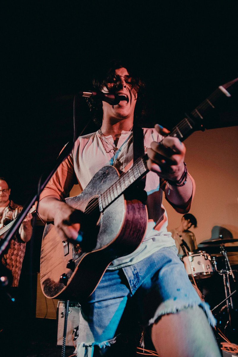 This #whoisSFZwednesday meet Drew Erwin! <a href="/DrewErwin/">Drew Erwin</a> it's his 2nd year in Sound Fuzion. Drew recently put out an EP called Covers in a Bar!