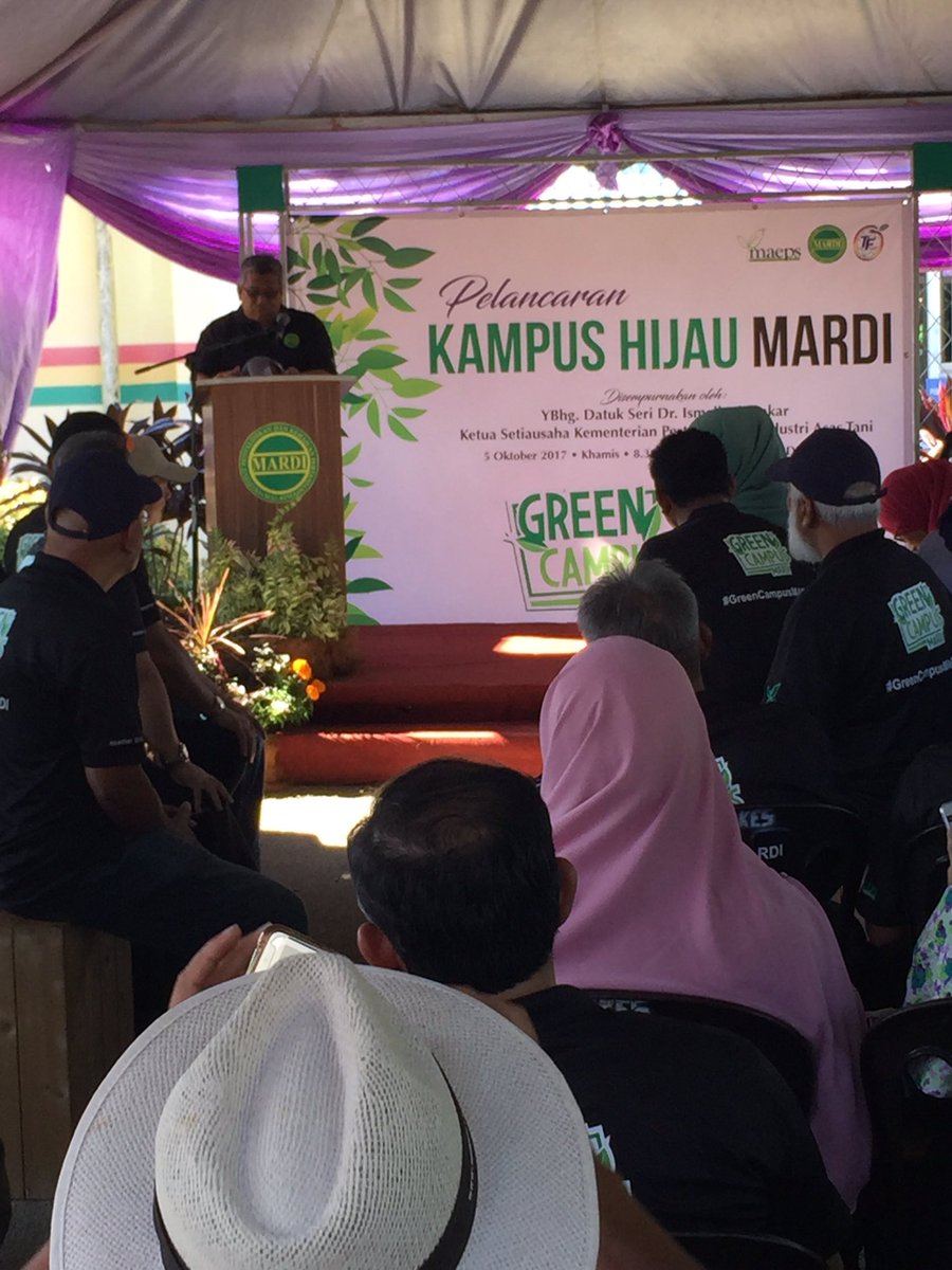 MARDIMassa's tweet photo. Exco MASSA di Majlis Pelancaran Kampus Hijau MARDI. Inisiatif yang bagus oleh @MARDItweet #betterMARDI #MASSAMARDI #greencampusMARDI https://t.co/m1aC1HEl7m