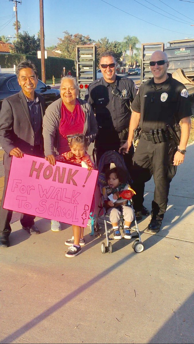 WestCovinaPD's tweet photo. WCPD Officers get quality time with Rowland Elementary School students as we participate in #WalkWithACop Sharing safety tips and smiles ๐ฎ๐๐ผ https://t.co/zLpVOSunzu