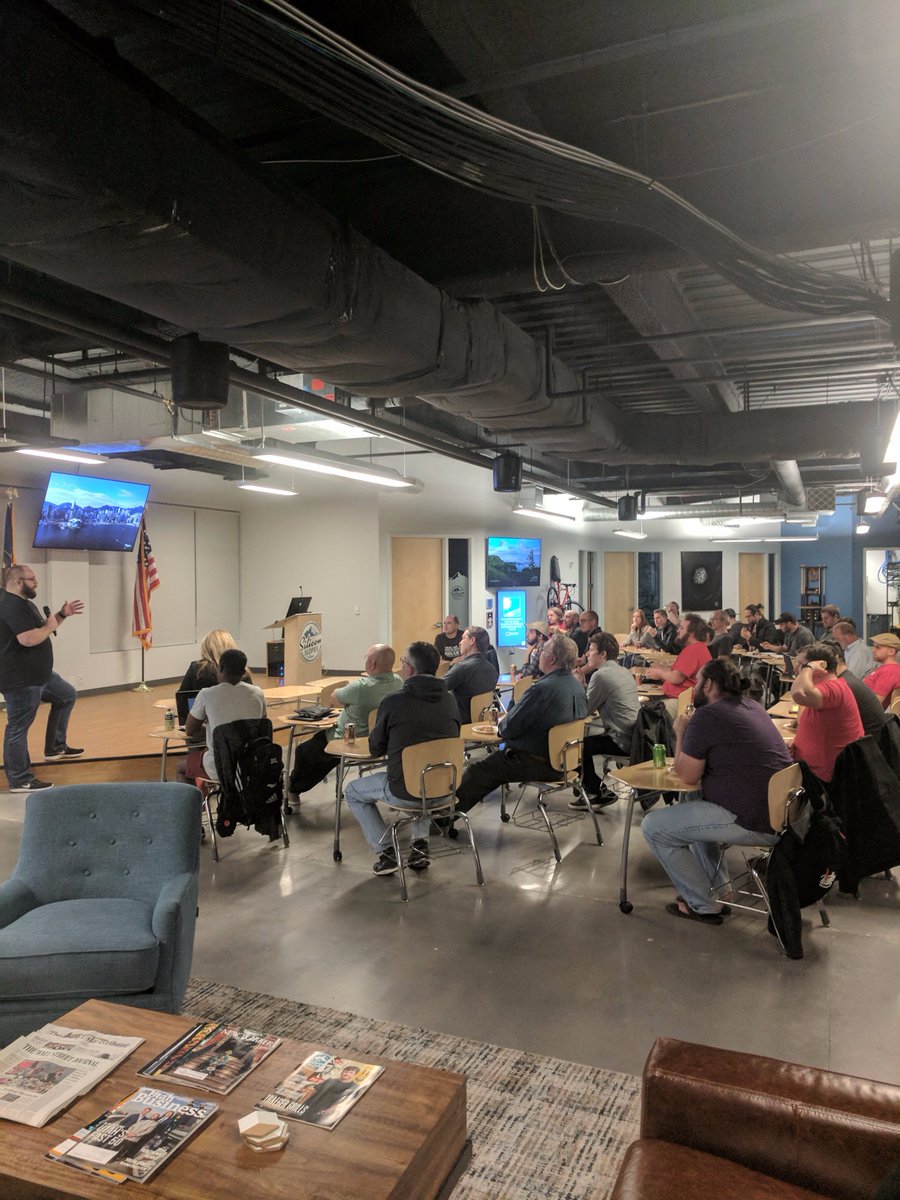 siliconslopes's tweet photo. Full house at the first @siliconslopes Developer Chapter.  Thank you @mrseanwarren for the insights. https://t.co/fvE3td8yVu