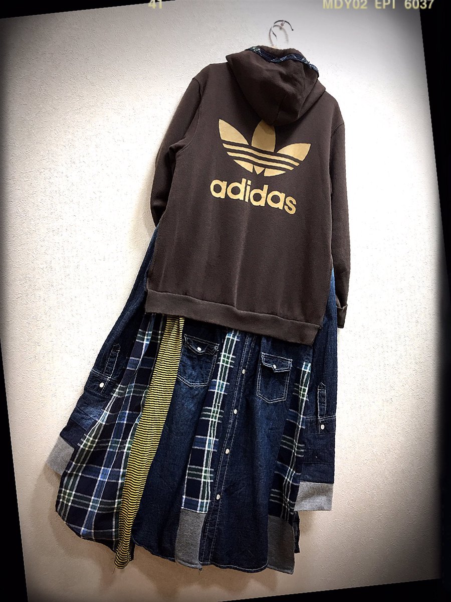 新品kayaリメイク☆adidasmodellyリメイク 古着屋【KAYA】世界にひとつだけの特別な1着が見つかる！adidasやNike