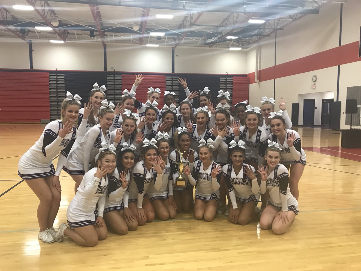 bfieldcheer's tweet image. 4x District Champs, way to go ladies!!!! 🏆#backtobacktobacktoback