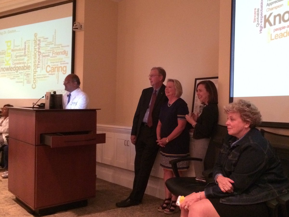 TwoCoppertops's tweet image. Celebrating Dr. Gaston's retirement. He has been an unforgettable leader and will be dearly missed! #uabtransplantrocks