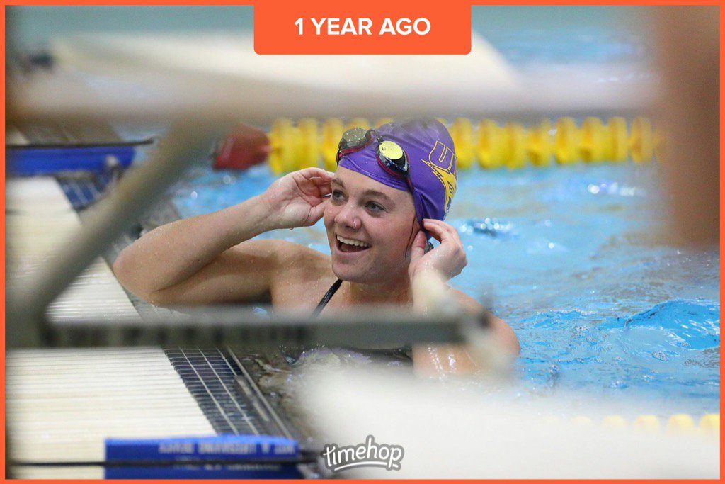 EmmaBillerbeck's tweet photo. Remember when I tried being a swimmer? Lolololllll #IDied #DiverProblems https://t.co/PDloBBGm2N