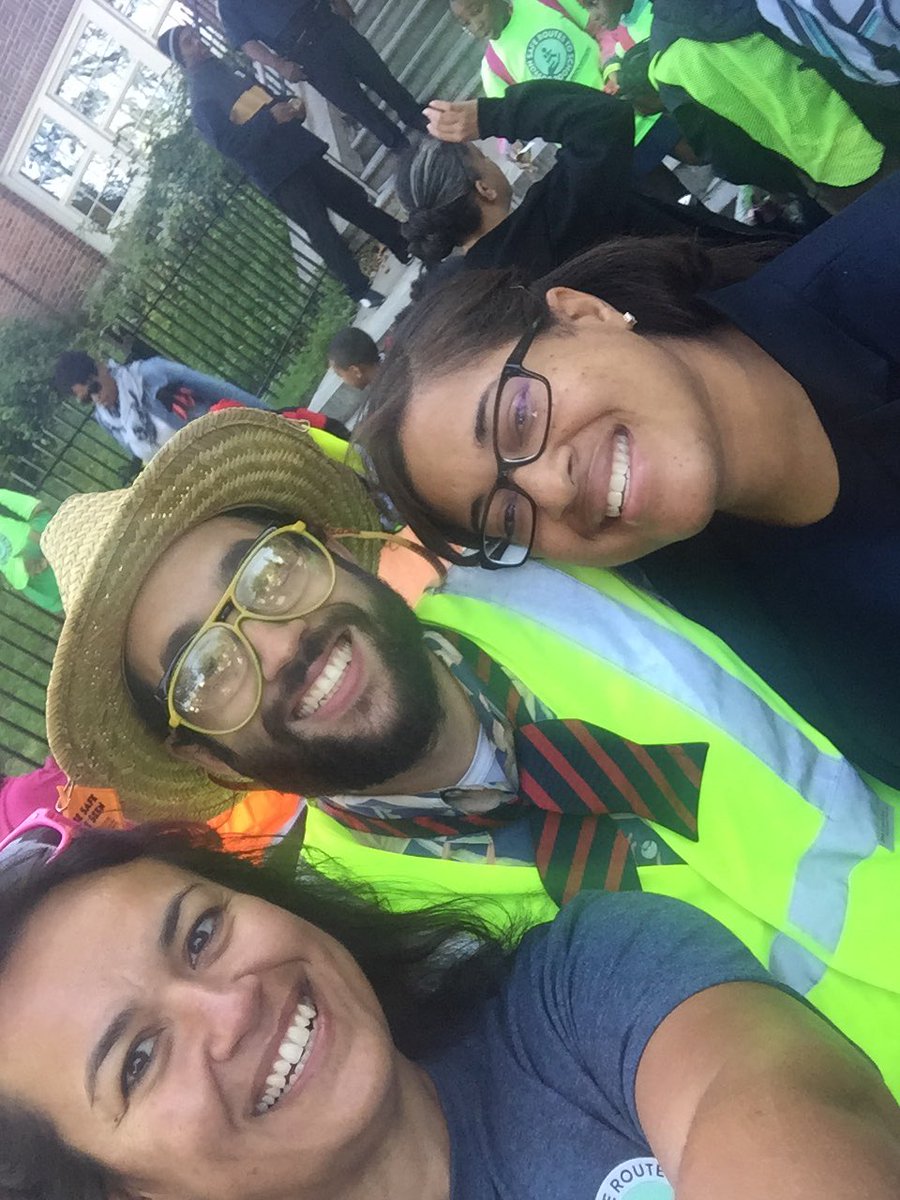 AnnissaForBos's tweet photo. Great way to start day! iWalk @ the Ellis. #BPSWalktoSchoolDay #SafeRoutesBoston @SafeRoutes_MA @BostonSchools #bospoli https://t.co/ybohePjyyi
