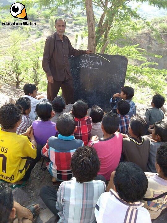 educationwatch4's tweet photo. The world celebrates the international day of teachers whereas teachers in #Yemen haven't received their salaries for a year @YasmineSherif1 https://t.co/il35tdPyYe