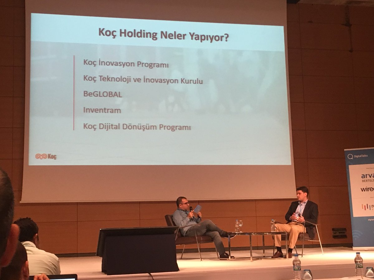 efeakgun's tweet photo. #DigitalTalks17 @kocholding inovasyon yöneticisi @_samir_d girişimlerle kurumsal çalışmalarını anlatıyor. @kworkscenter @DigitalTalks https://t.co/e9JW7Yc3wV