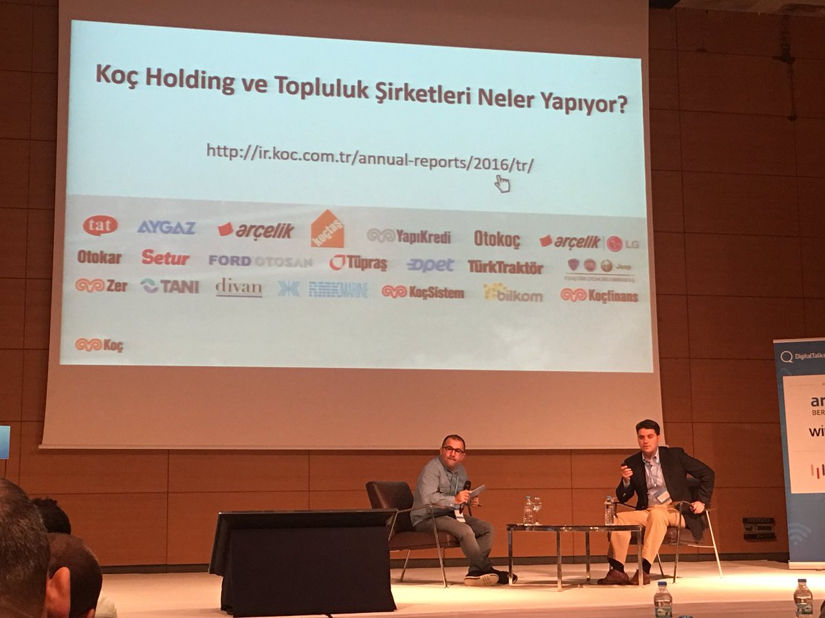 efeakgun's tweet photo. #DigitalTalks17 @kocholding inovasyon yöneticisi @_samir_d girişimlerle kurumsal çalışmalarını anlatıyor. @kworkscenter @DigitalTalks https://t.co/e9JW7Yc3wV
