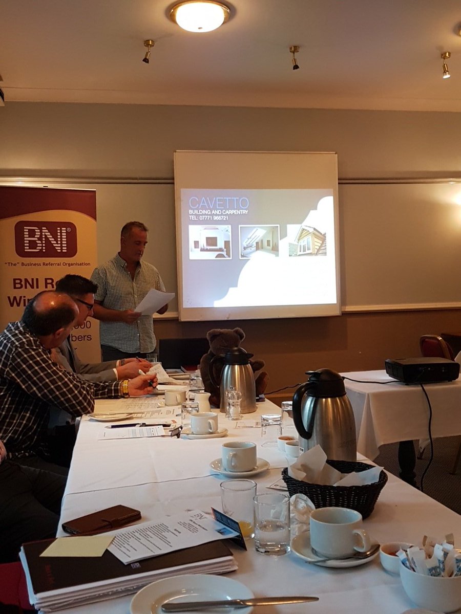 BNIWinchester's tweet photo. 10m presentation by #CavettoBuildingServices at another lively #BNIWinchester networking meeting. https://t.co/fe3TGmH8m5
