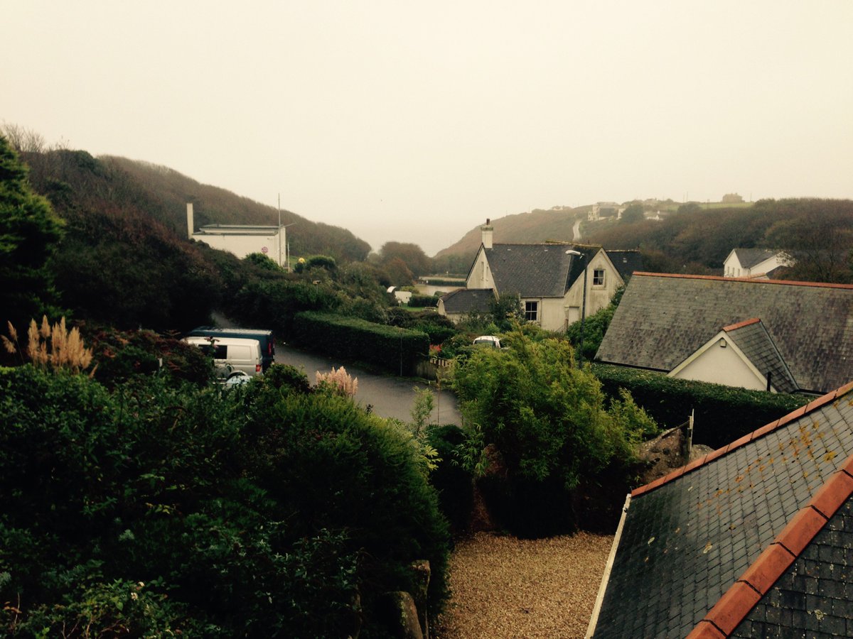 It's a foggy morning in Porthcurno, perfect weather for wreckers! #OnTheRocks 
Tickets: tinyurl.com/yc3hjnqb