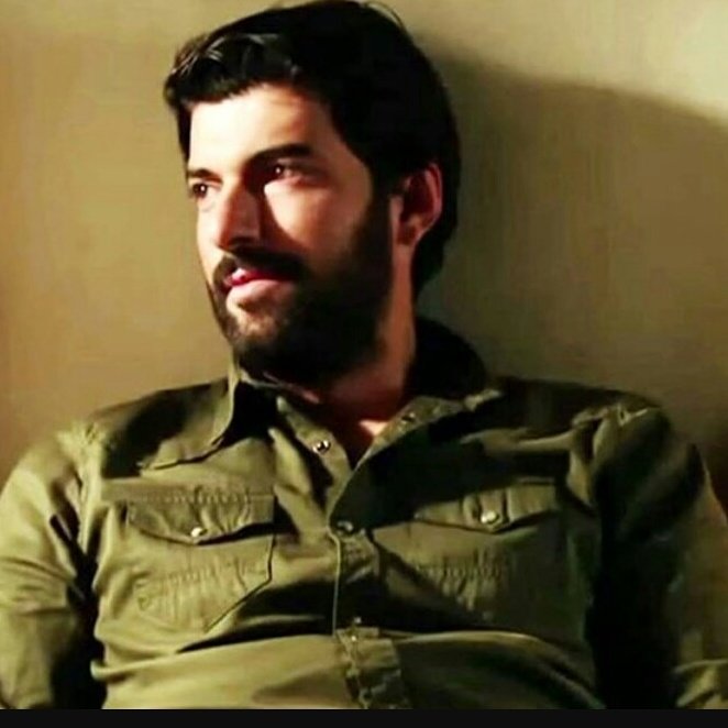 AlwaysWithEngin's tweet photo. #EnginAkyürek
#ÖmerDemir#Ömer
#KPA #KaraParaAşk
#EnginAKdict 
#AlwaysWithEngin https://t.co/2dFra8wBCP