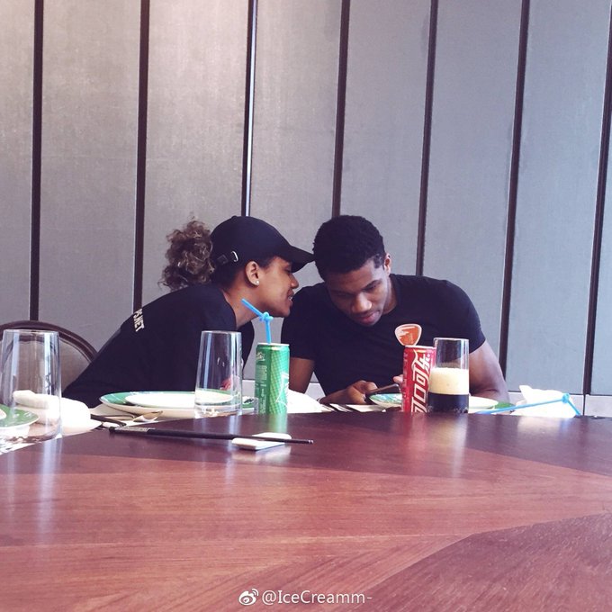 Προβολή εικόνας στο Twitter