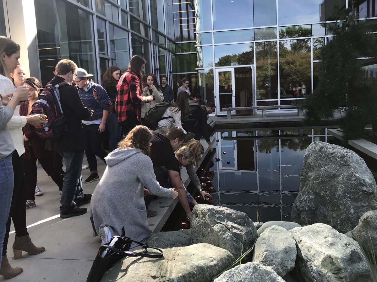 ilsa_ubc's tweet photo. Today we gathered together to honour our Sisters In Spirit with a Candlelight Vigil, in memory of #MMIWG2S #SISVigils #NoMoreStolenSisters https://t.co/jaMTYsoTRG