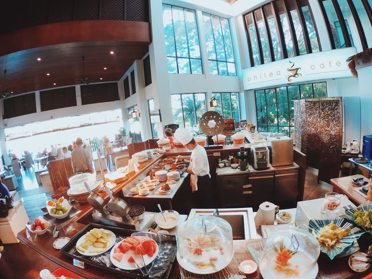 Sharmsoul's tweet photo. Hotel ni bukan dekat PD atau Terengganu, kat Mines je uols ๐ด๐ด๐ฆ๐ฆ #ngetehETW
๐Philea Mines Beach Resort https://t.co/7C97YStYO1