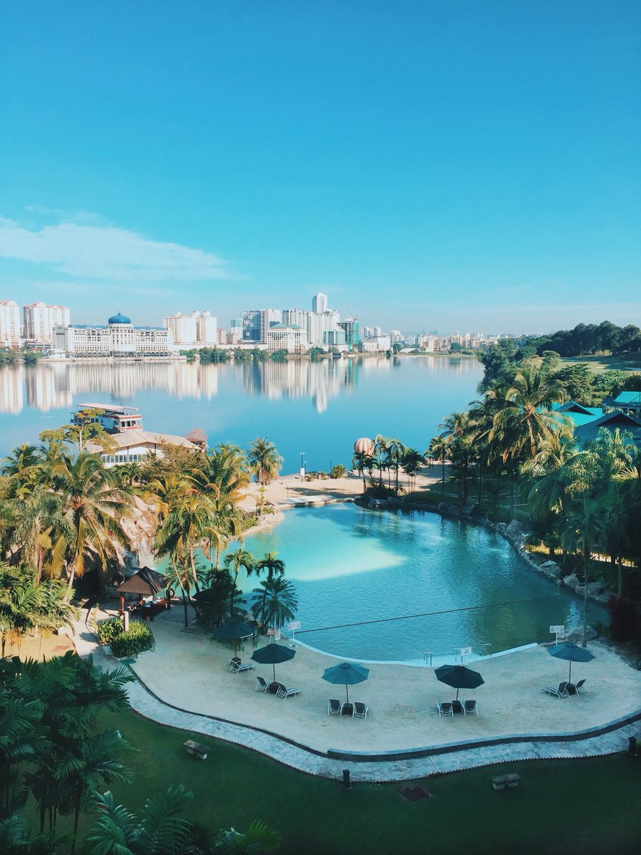Sharmsoul's tweet photo. Hotel ni bukan dekat PD atau Terengganu, kat Mines je uols ๐ด๐ด๐ฆ๐ฆ #ngetehETW
๐Philea Mines Beach Resort https://t.co/7C97YStYO1