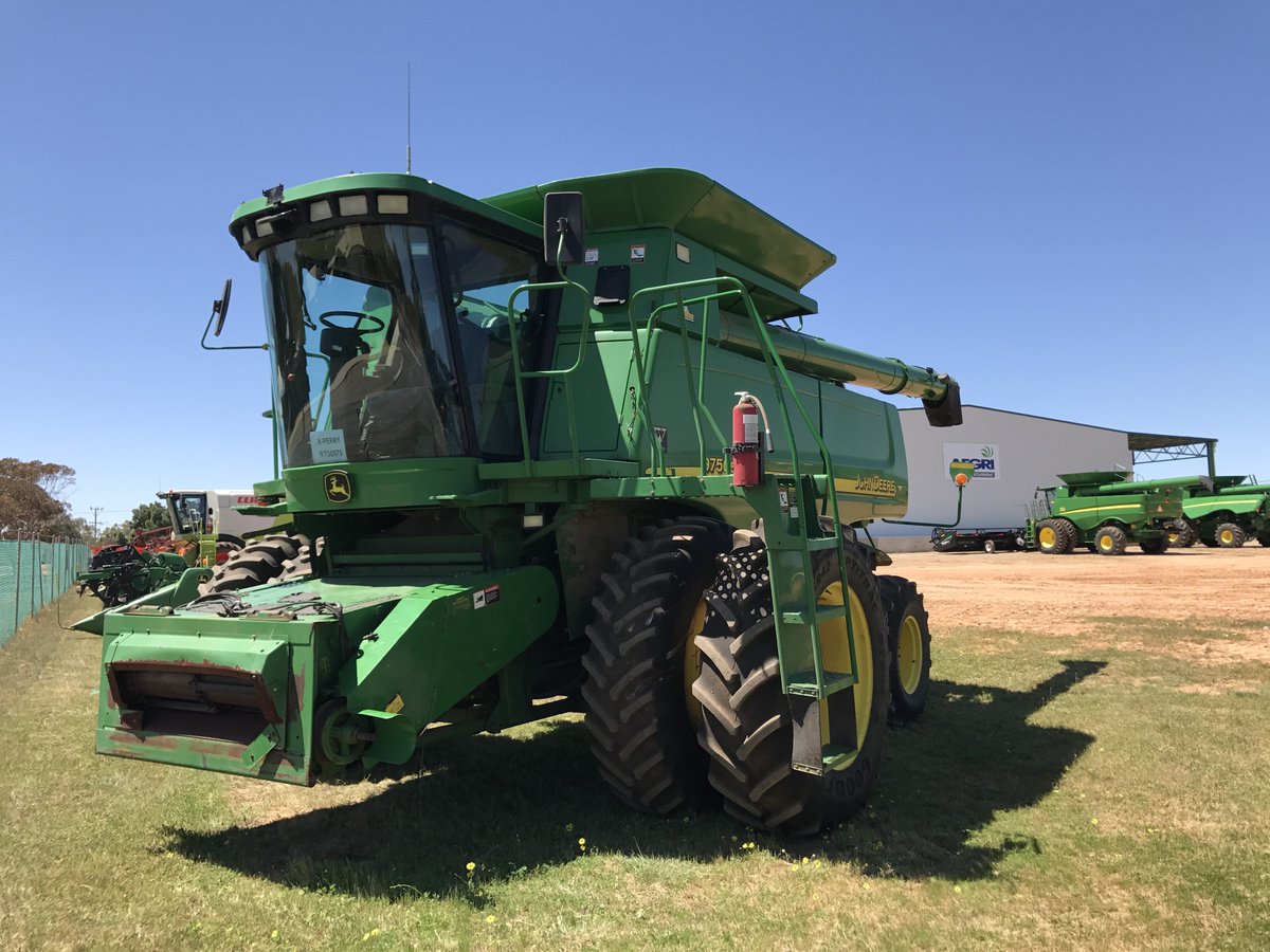 Fin Brown tweet media