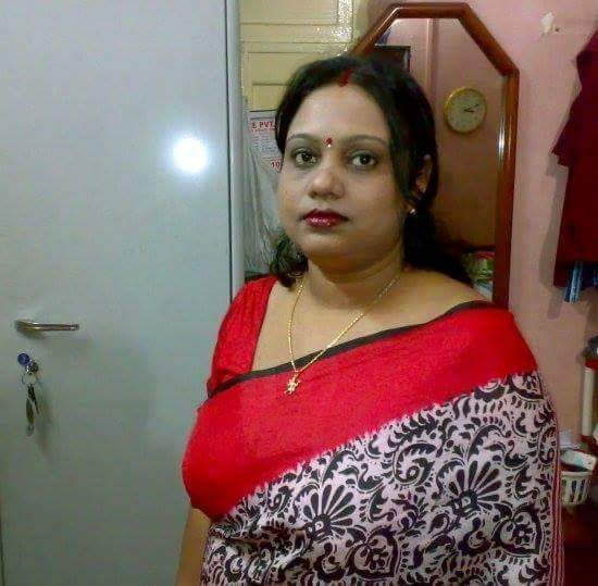 panditajay8's tweet photo. moti bhabhi ko choda https://t.co/y0tEDxpAfM