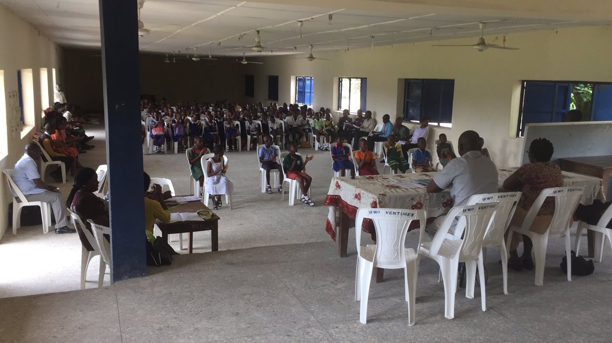 ladeleyet's tweet photo. @OvieBrumeFound @mdfnigeria @Lafarge_Africa #LiteracyCompetition state run-off in #Calabar https://t.co/0funDgRt3l