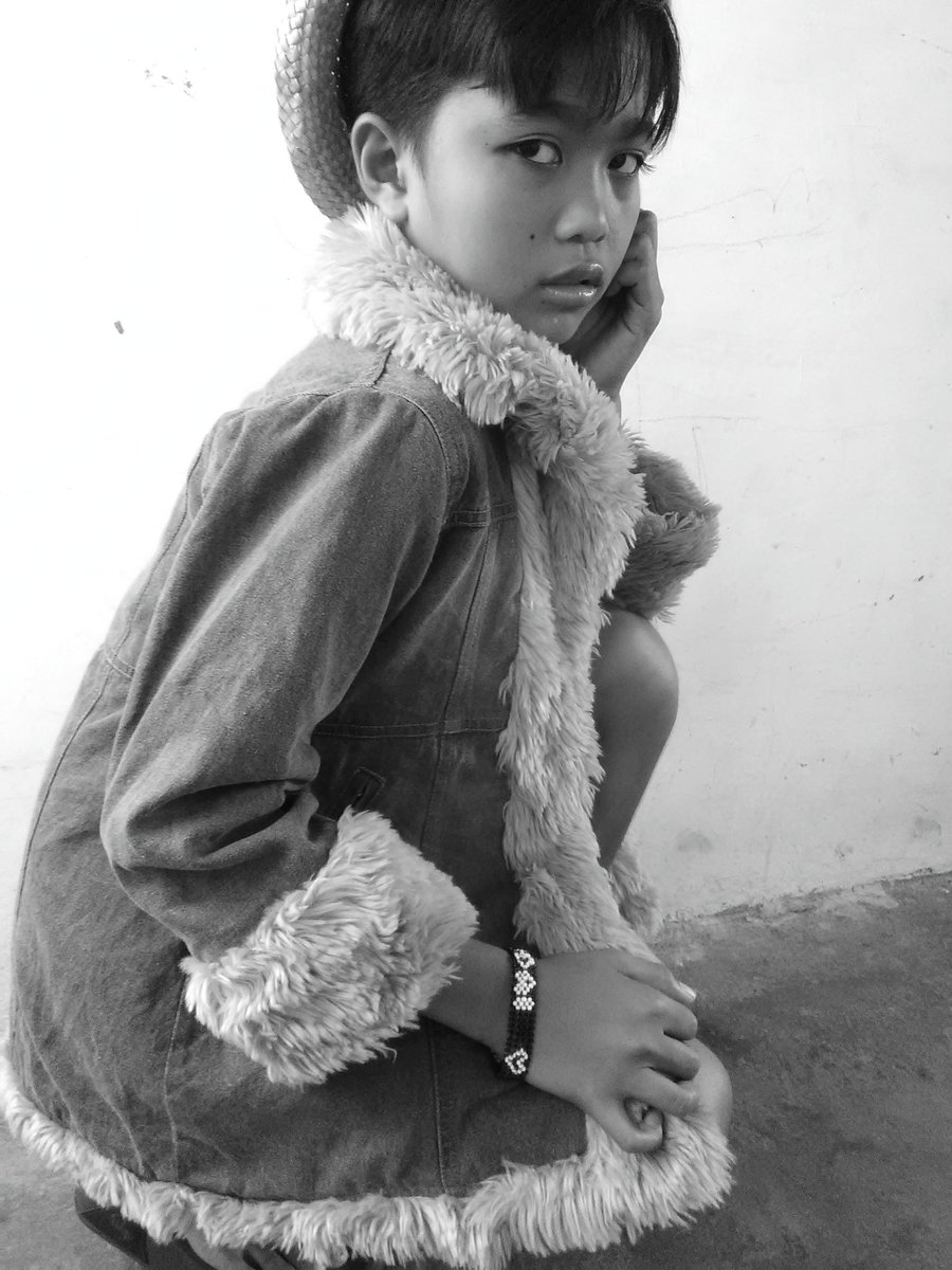 Joshua15035862's tweet photo. PHOTOGRAPH OF CHESKA ANDREIA MONTANA 

PHOTOGRAPHY: 📷📷 @Joshua15035862 

#FABULOUS https://t.co/fW8eKcWV5m