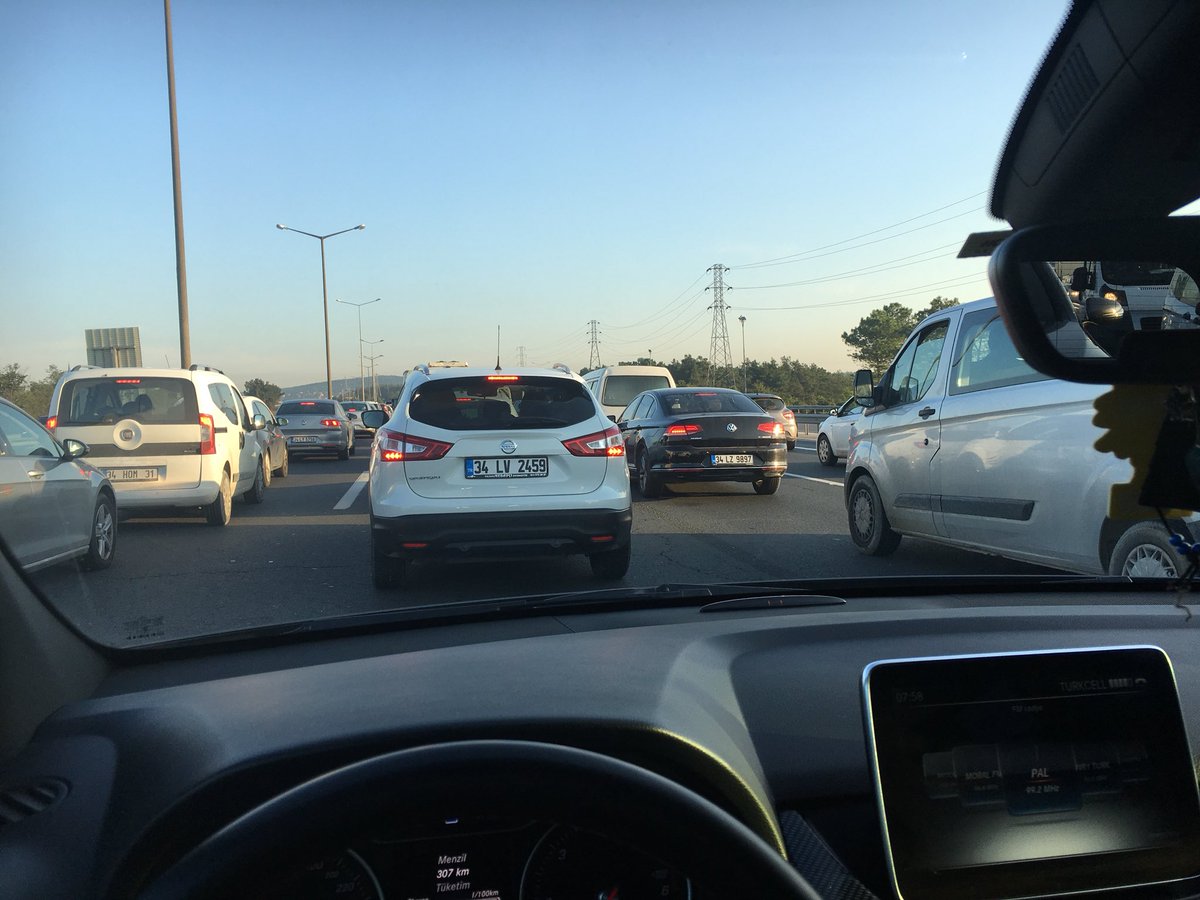 Bu aq İstanbul’undan ne zaman kurtulacağız biz yaa