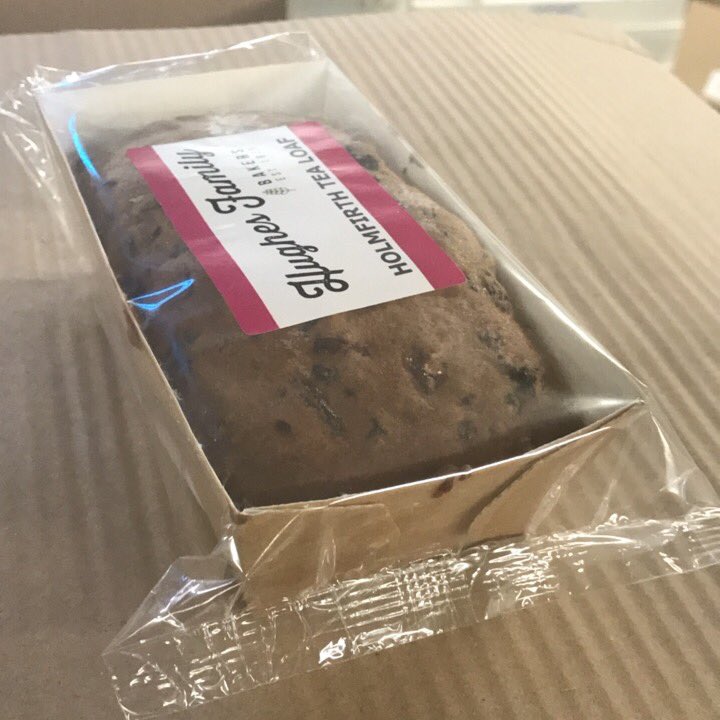 HughesBakery's tweet photo. What's better than a cuppa tea? A fruit loaf infused with a #Yorkshire tea. #cake #brew #saltaire #holmefirth #baker https://t.co/XdKVMyQAXg