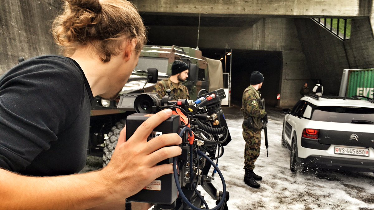 DPTomKeller's tweet photo. Shooting a winter scene with #artificialsnow for #CapelliCode https://t.co/R7TfCUxsan